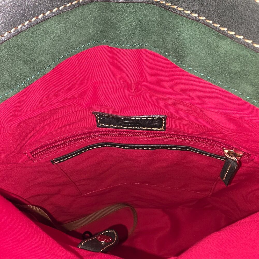 Dooney & Bourke Toggle Crossbody Bag Green Xtra Strap EUC Florentine Leather - Picture 9 of 15